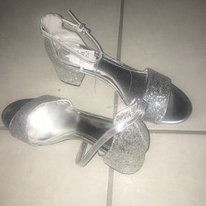 Silver glitter sandals!